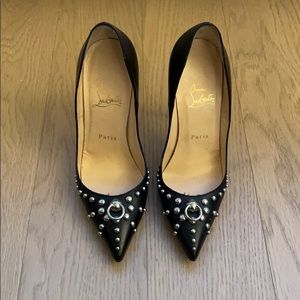 Christian Louboutin studded Pumps 37